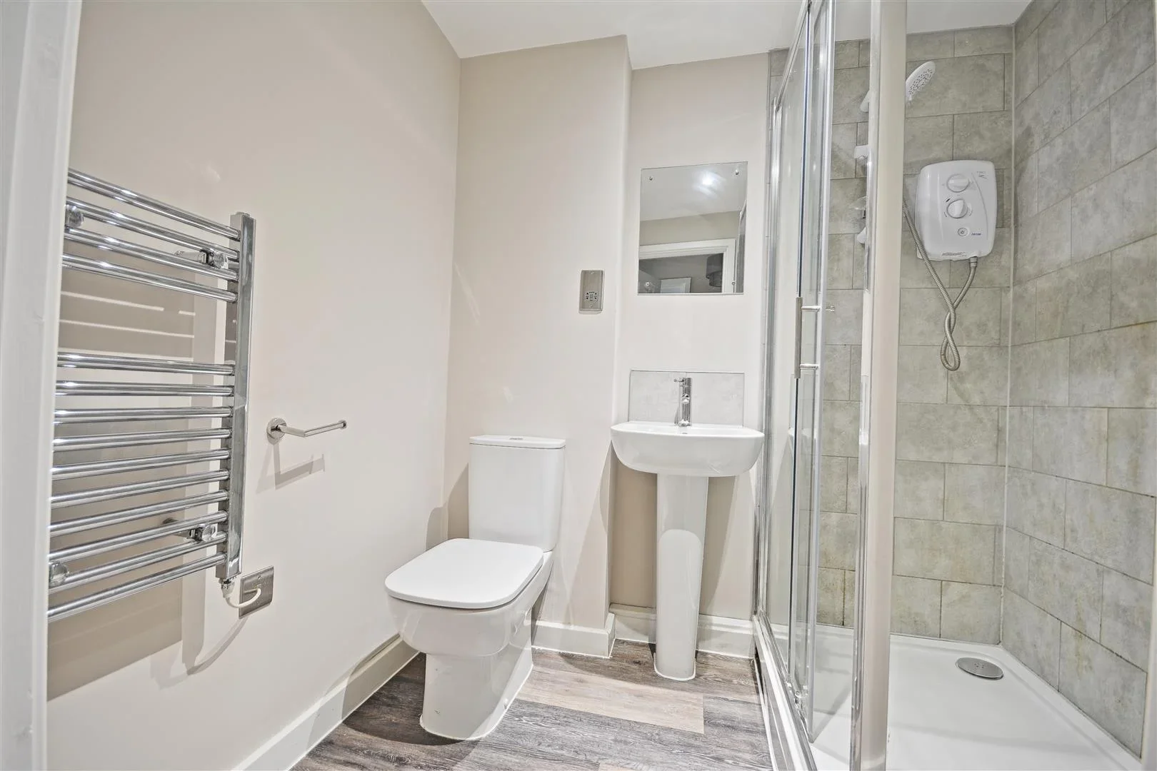 Flat Dardis Close in Northampton