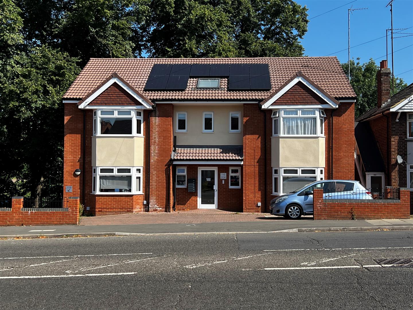 Flat Dardis Close in Northampton