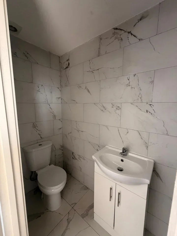 Flat Bromley Road in Greater London