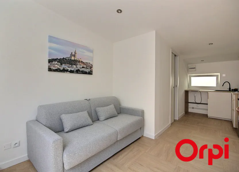 Room Impasse de la Présentation in Marseille