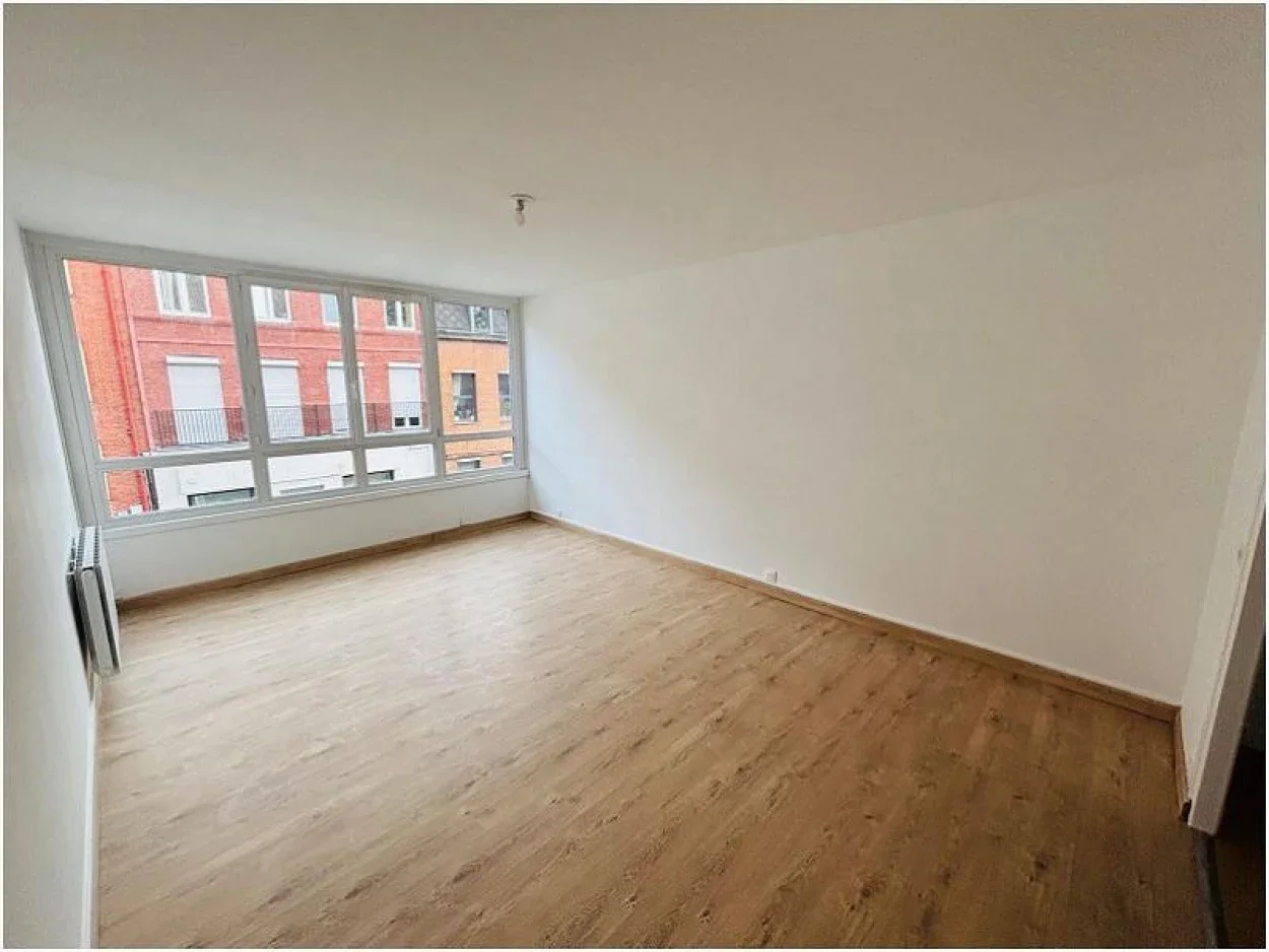 Flat Rue Barthélémy Delespaul in Lille