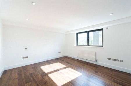 Flat Allitsen Road in City of Westminster