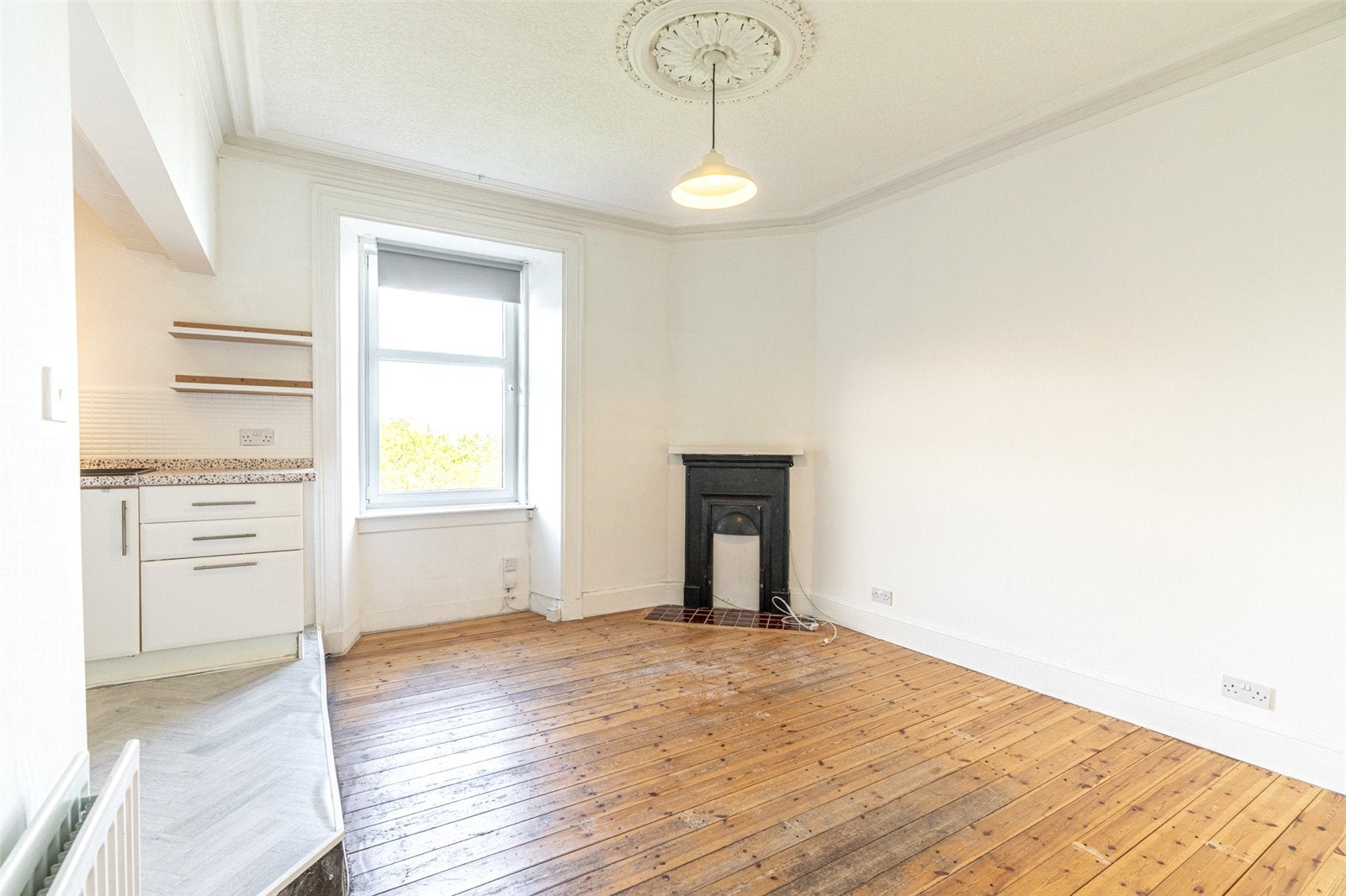 Flat Lower Granton Road in City of Edinburgh