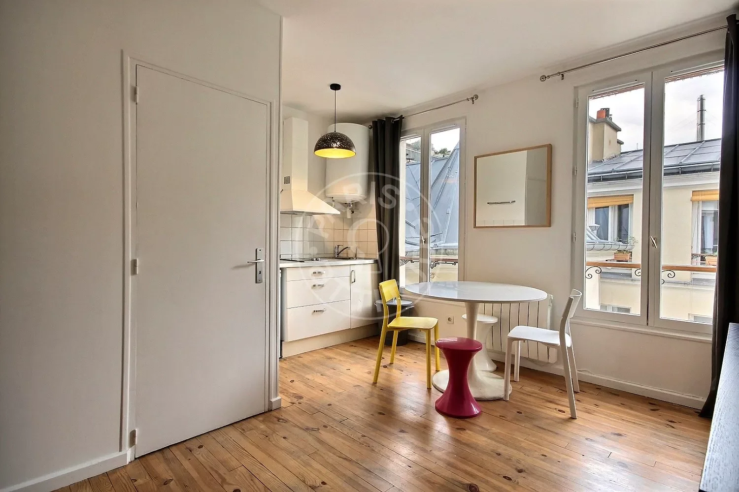 Appartement Rue du Faubourg Saint-Antoine à Paris