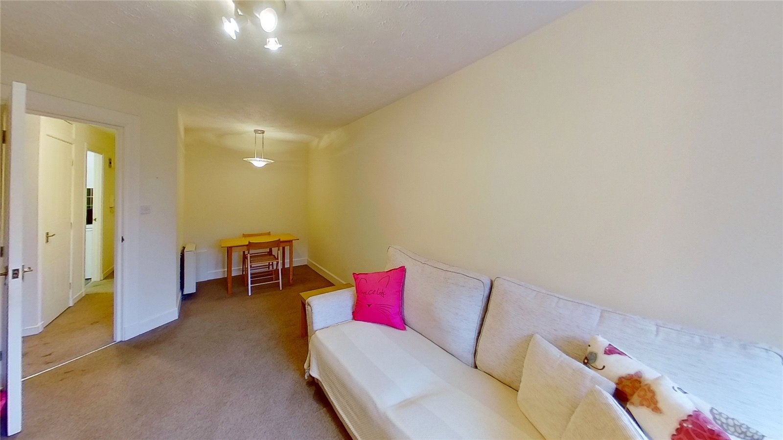 Flat Slateford Road in City of Edinburgh