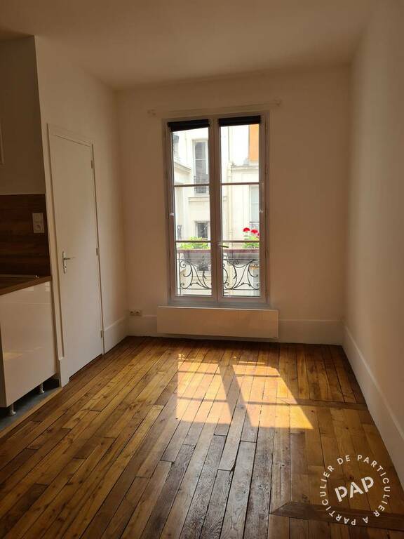 Flat Rue La Fayette in Paris