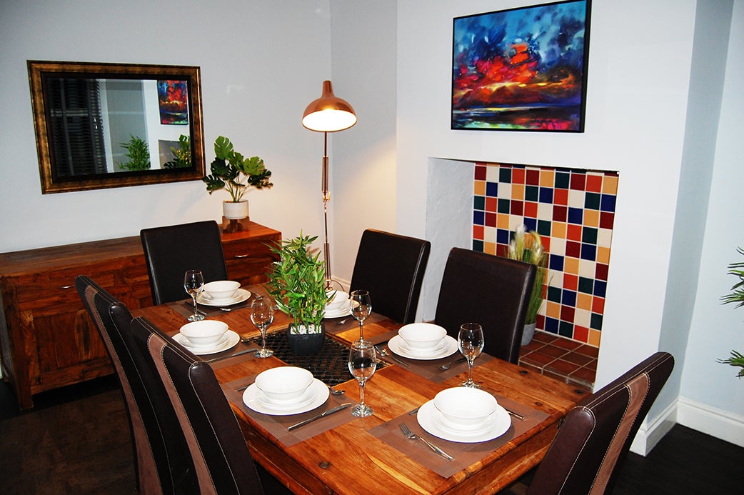 Room Lightburn Avenue in Ulverston