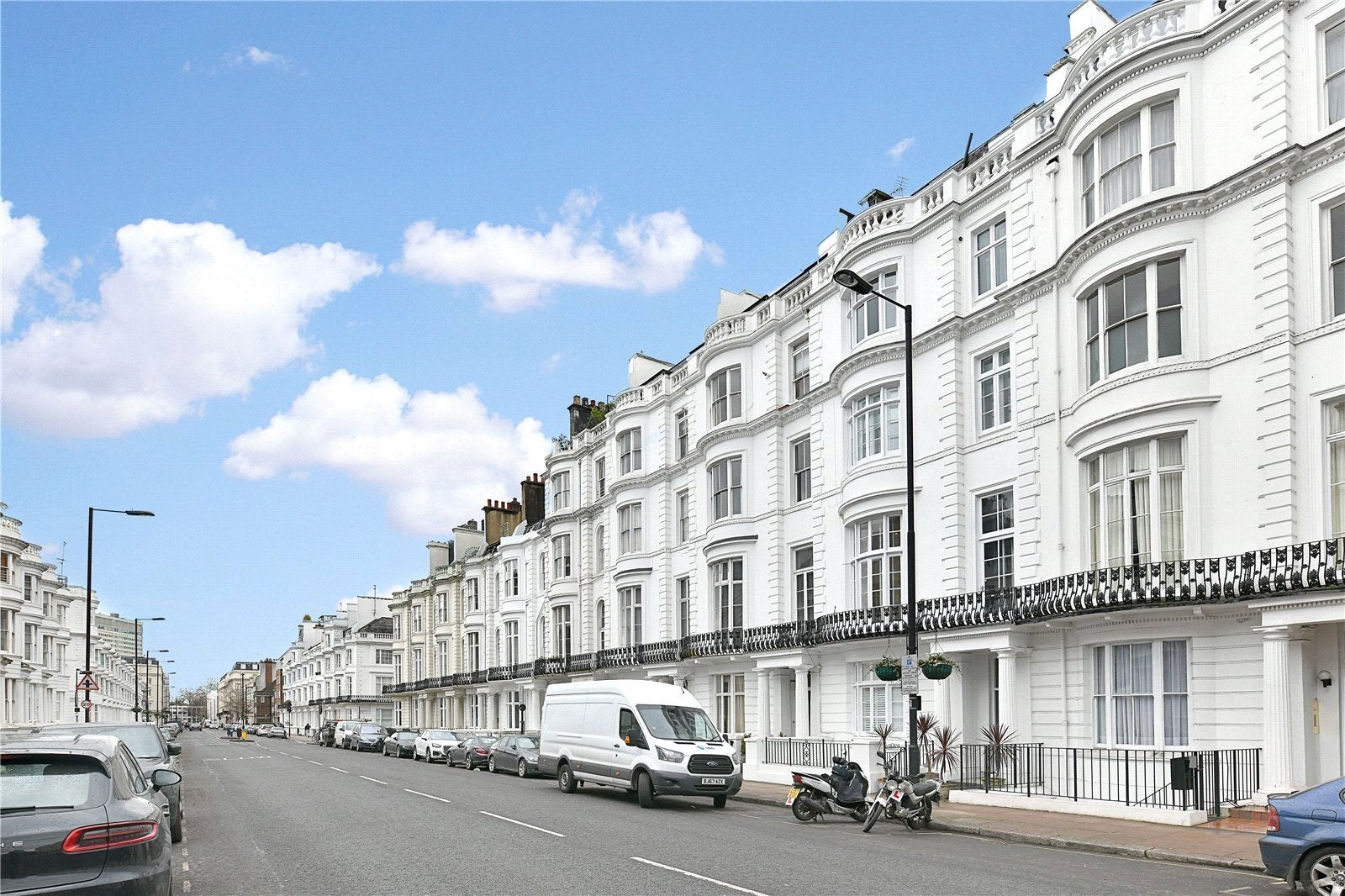 Flat Gloucester Terrace in City of Westminster