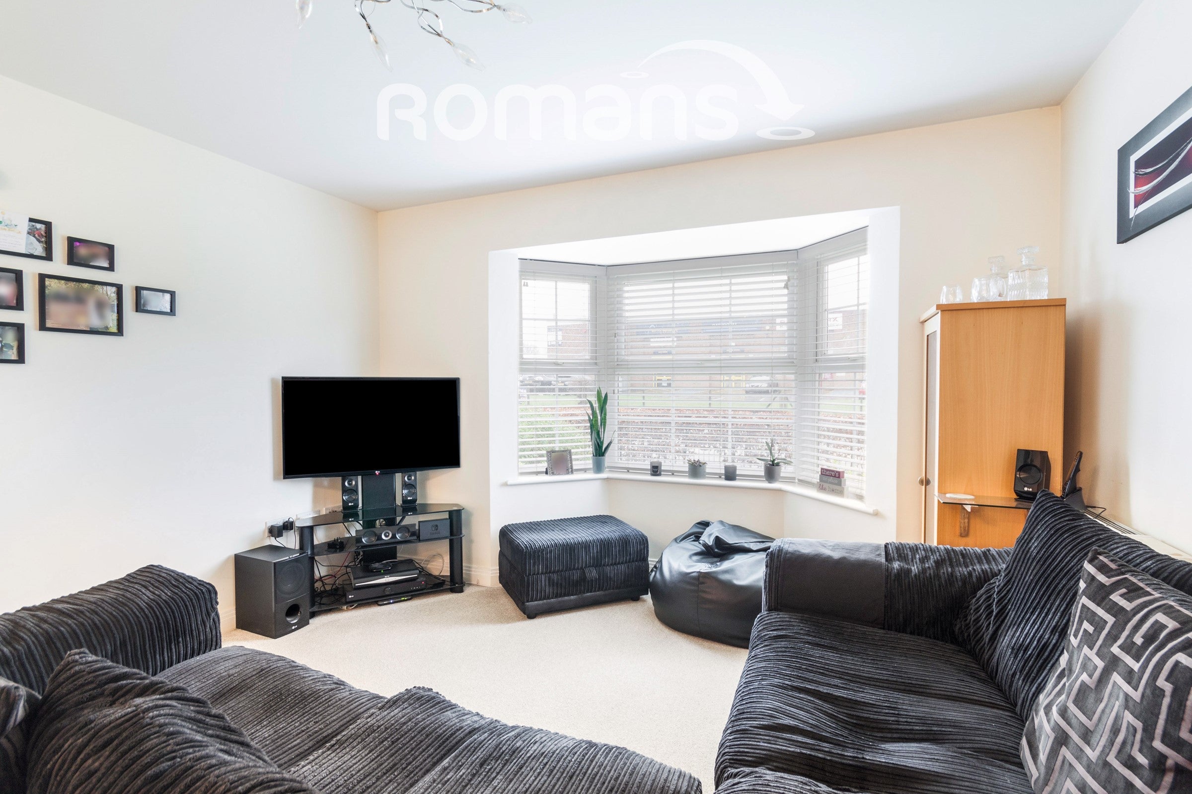 Flat Ashville Way in Wokingham