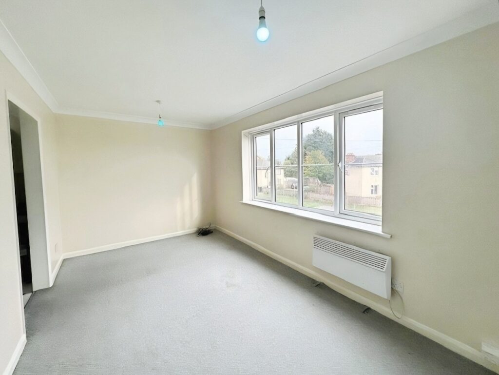 Flat Kings Road in Chelmsford