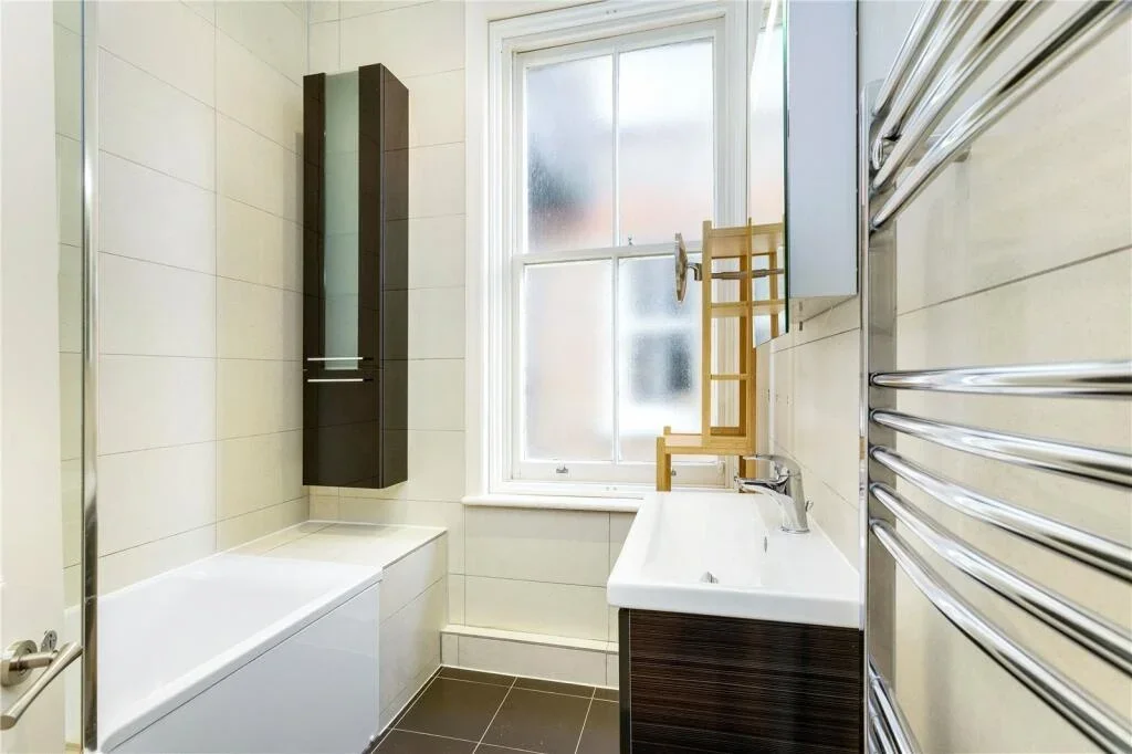 Room Randolph Avenue in City of Westminster