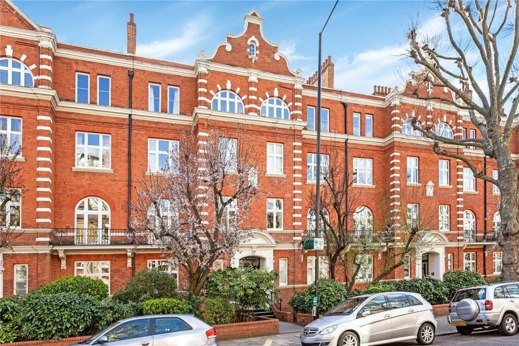 Room Randolph Avenue in City of Westminster
