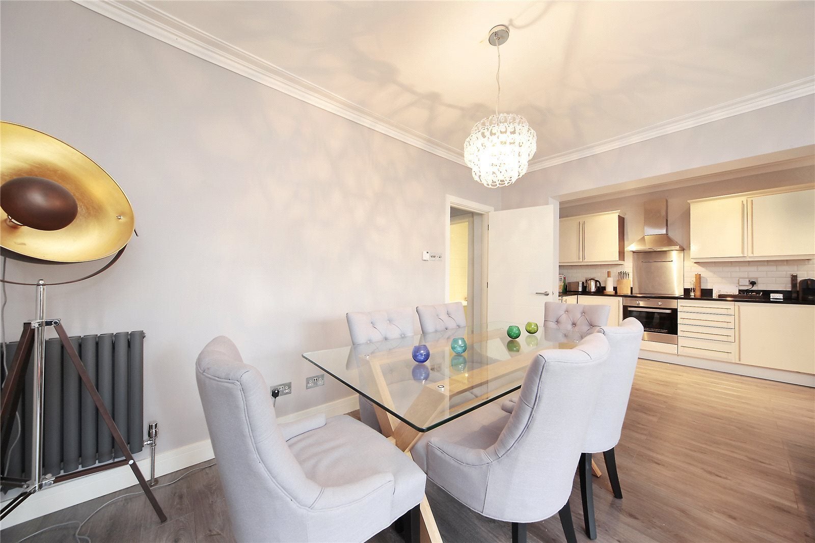 Flat Clapham Common North Side in Greater London
