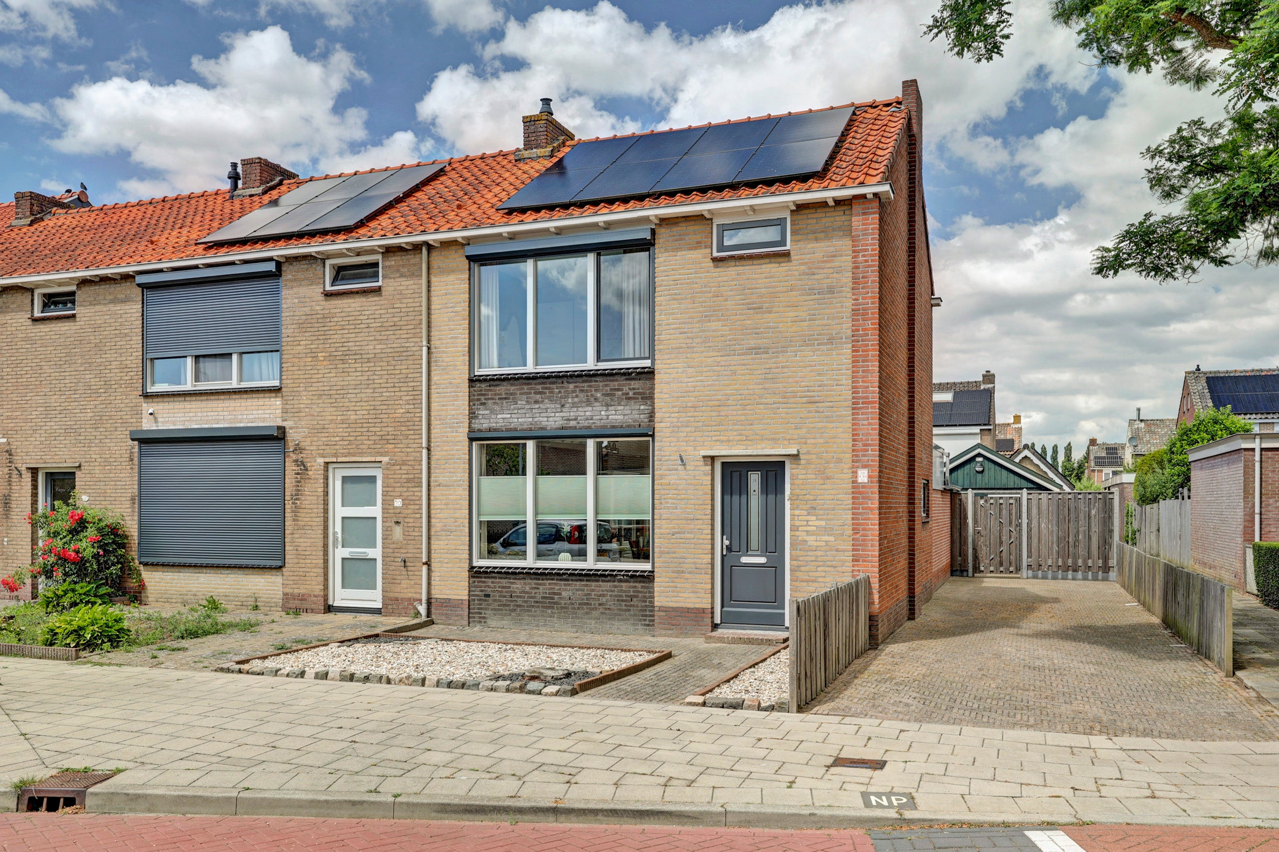 Huis Acacialaan 18 in Grootebroek