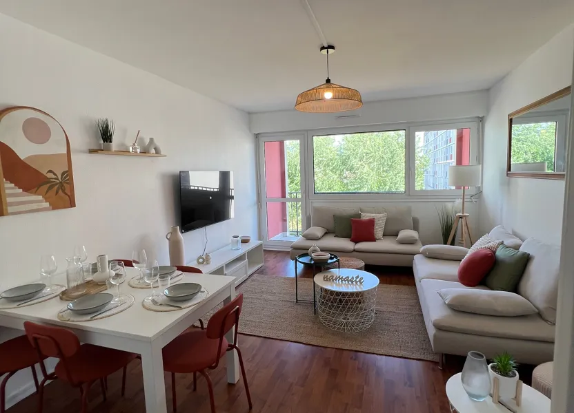 Room Allée André Maurois in Limoges