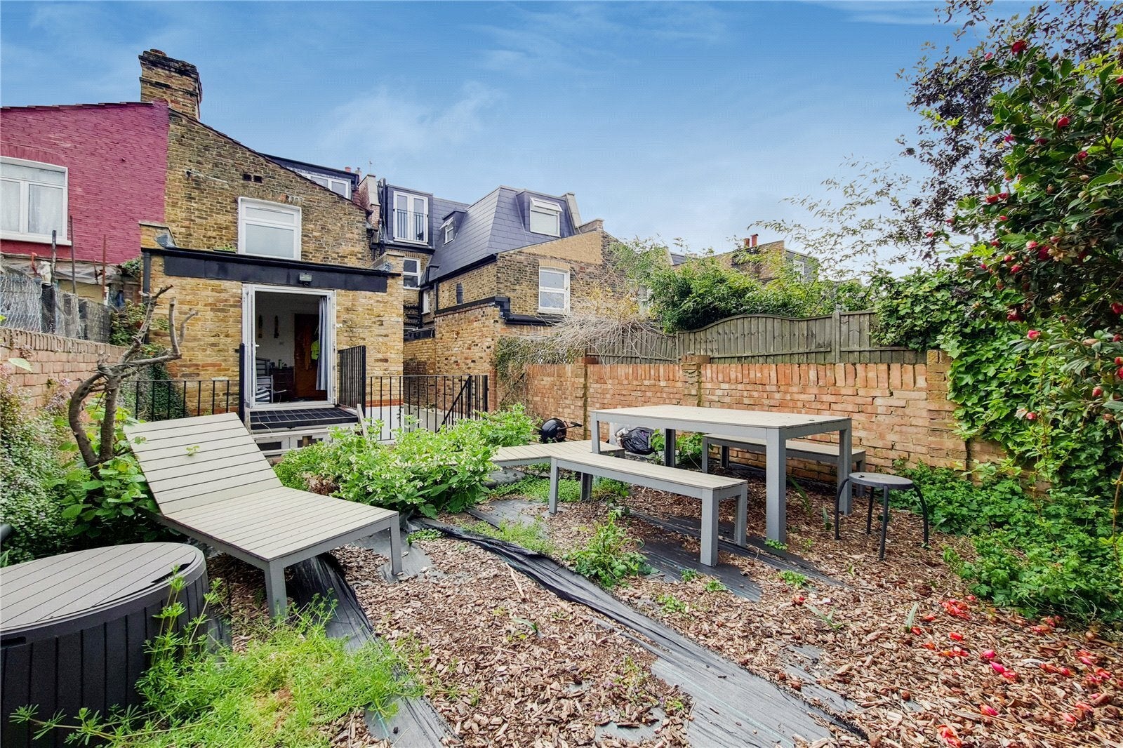 House Alderbrook Road in Greater London