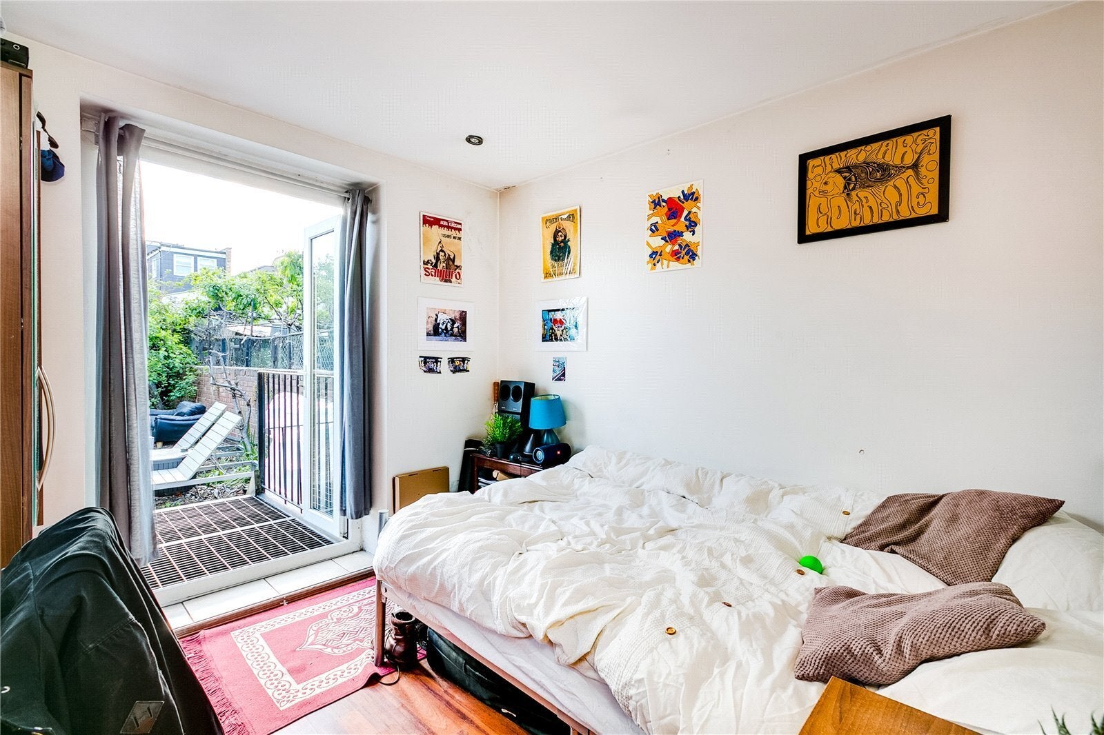 House Alderbrook Road in Greater London