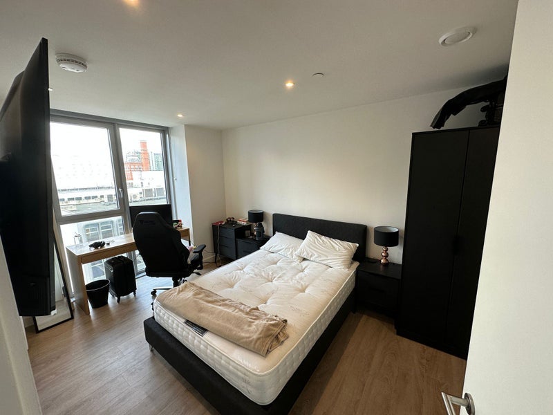 Room New Bailey Street in Salford