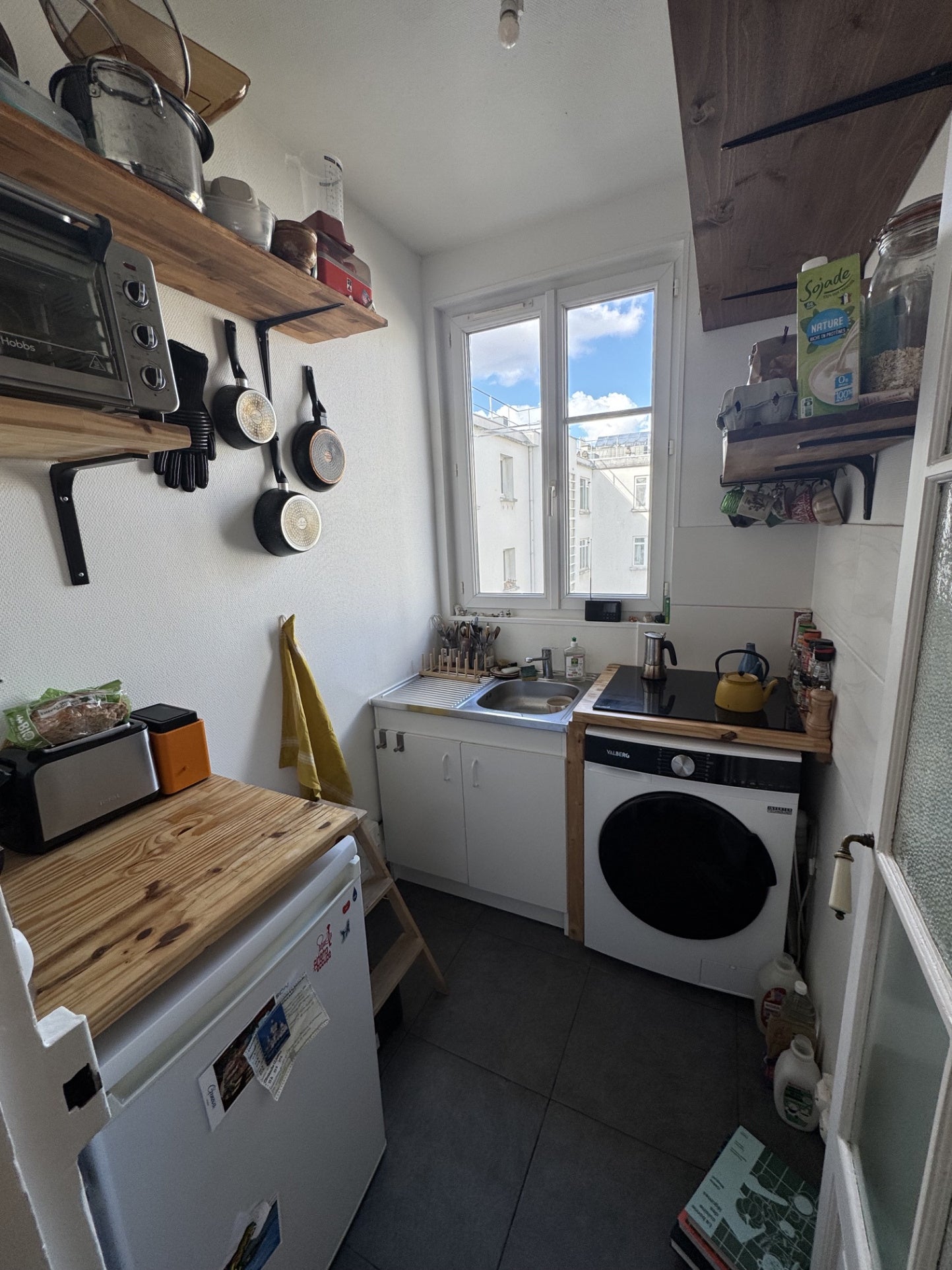 Flat Rue de Capri in Paris