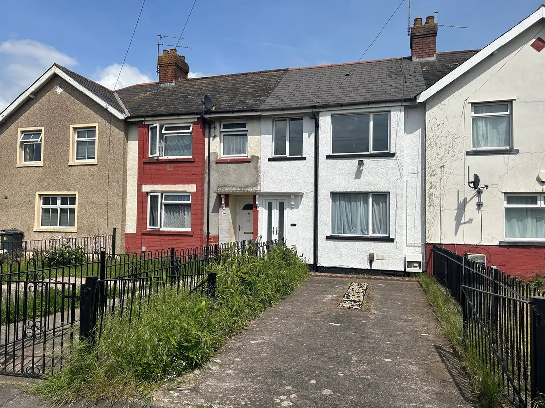 House Mona Place in Cardiff