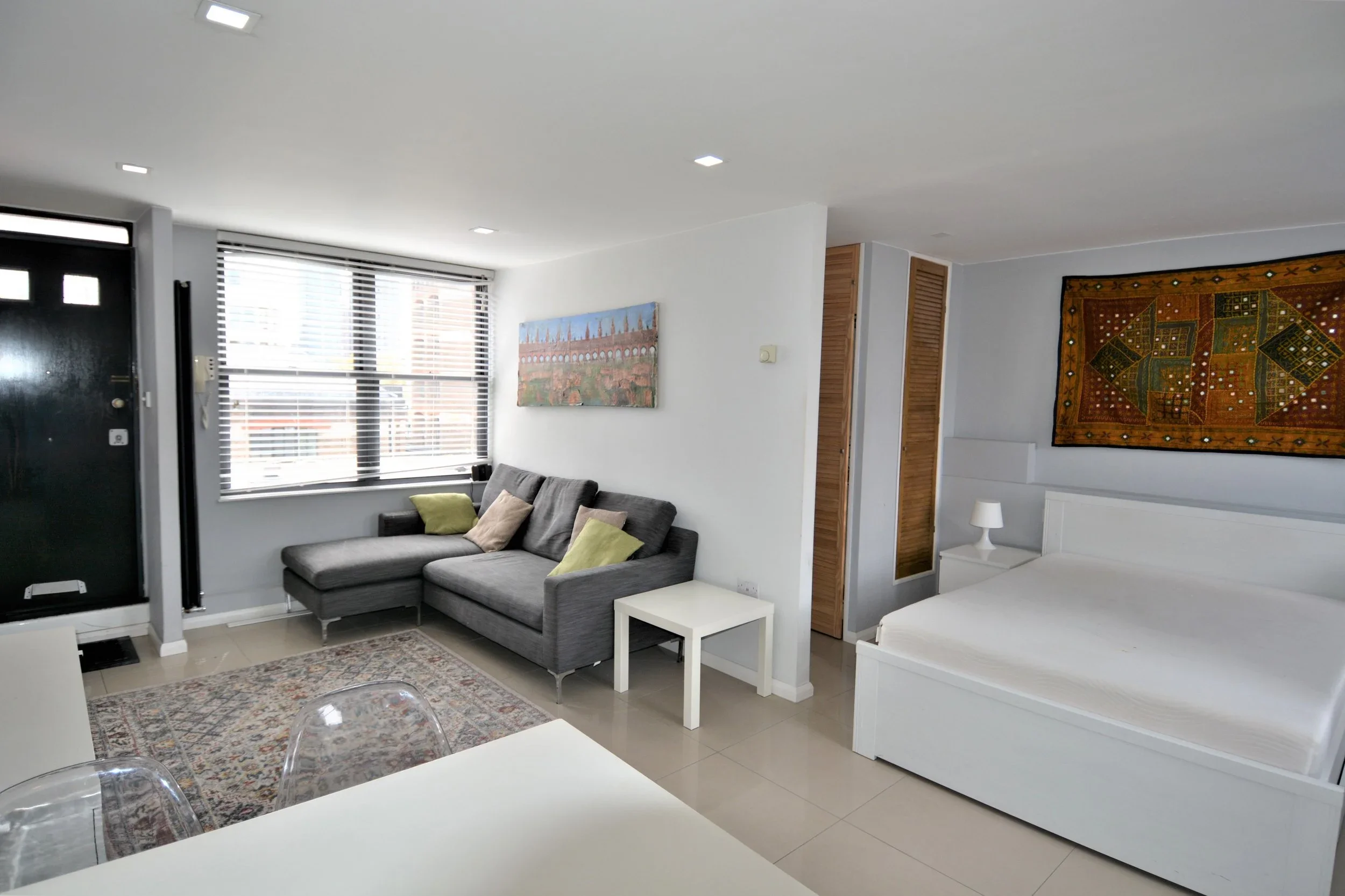 Flat Rampayne Street in City of Westminster