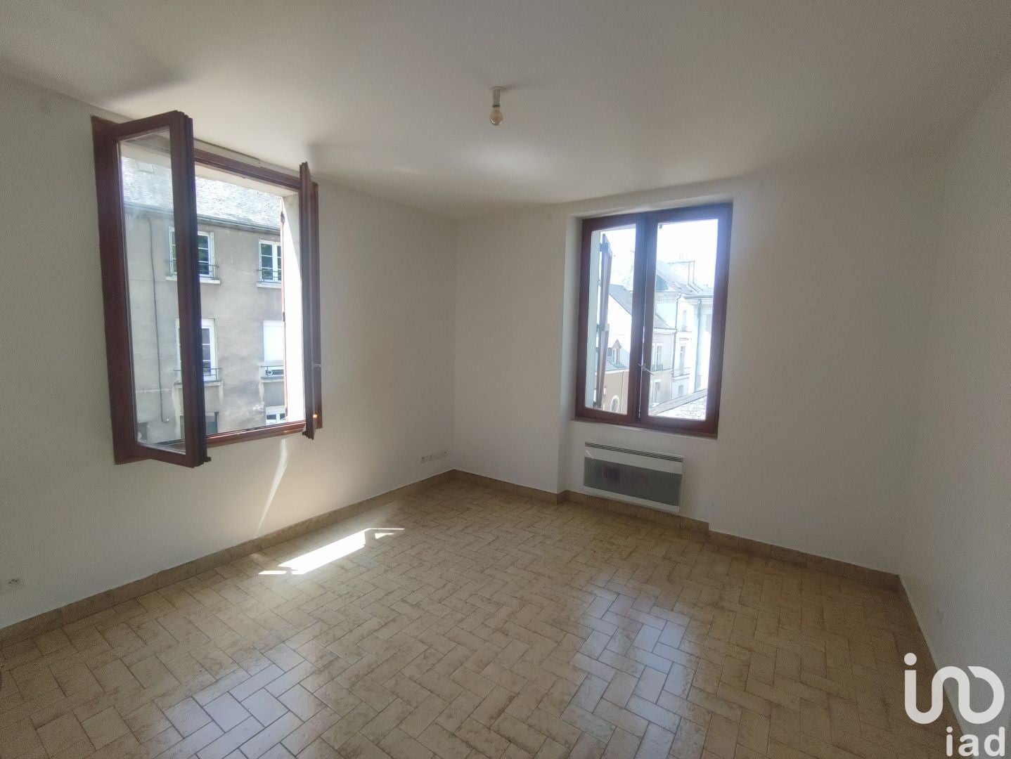 Appartement Rue Aristide Briand à Montval-sur-Loir