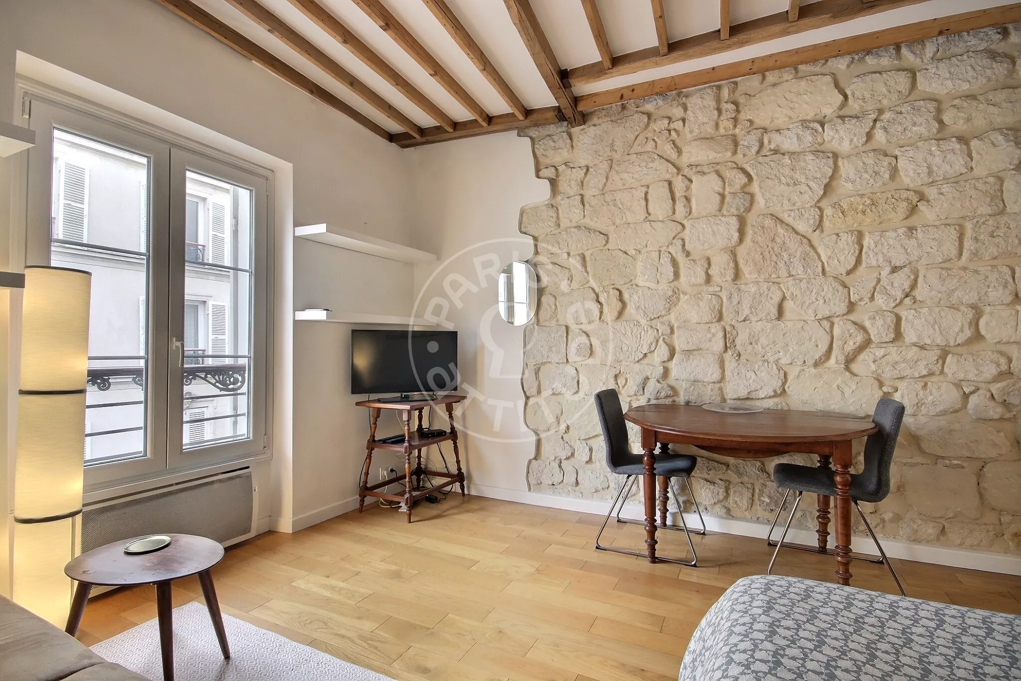 Appartement Rue de Ponthieu à Paris