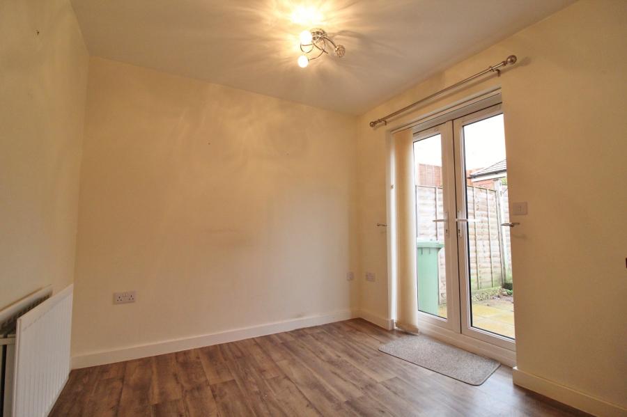 House Furlongs Road in Upton