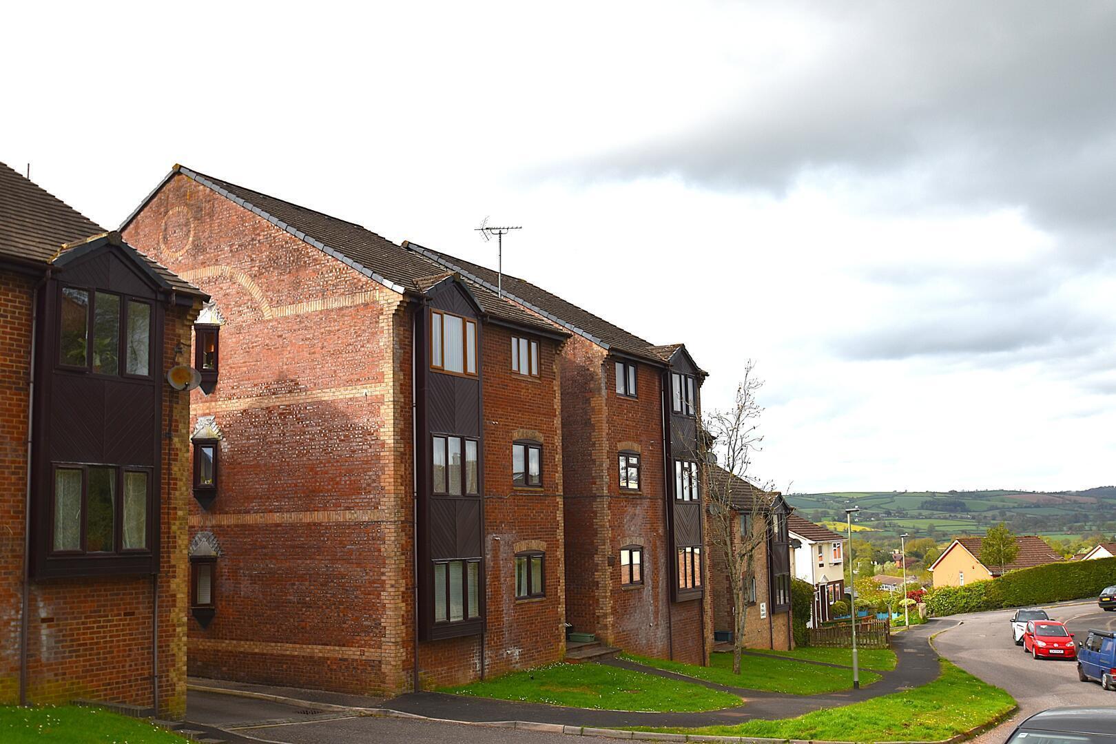 Flat Rena Hobson Court in Mid Devon