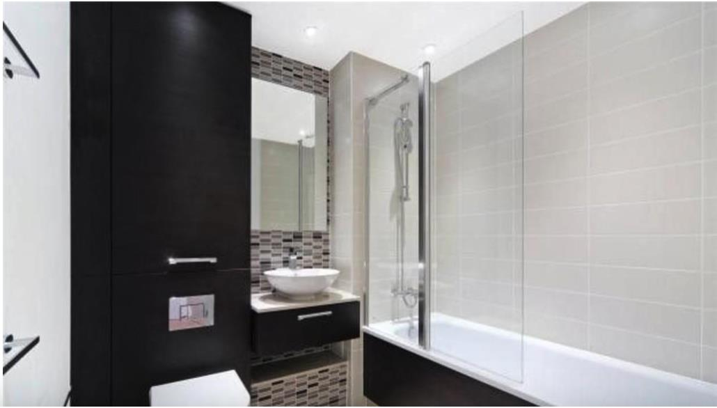 Flat Undine Road in Greater London