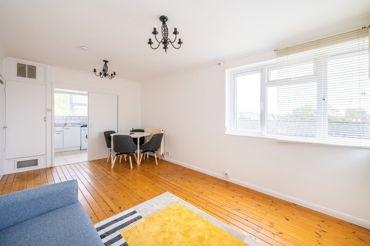 Flat Little Dimocks in Greater London