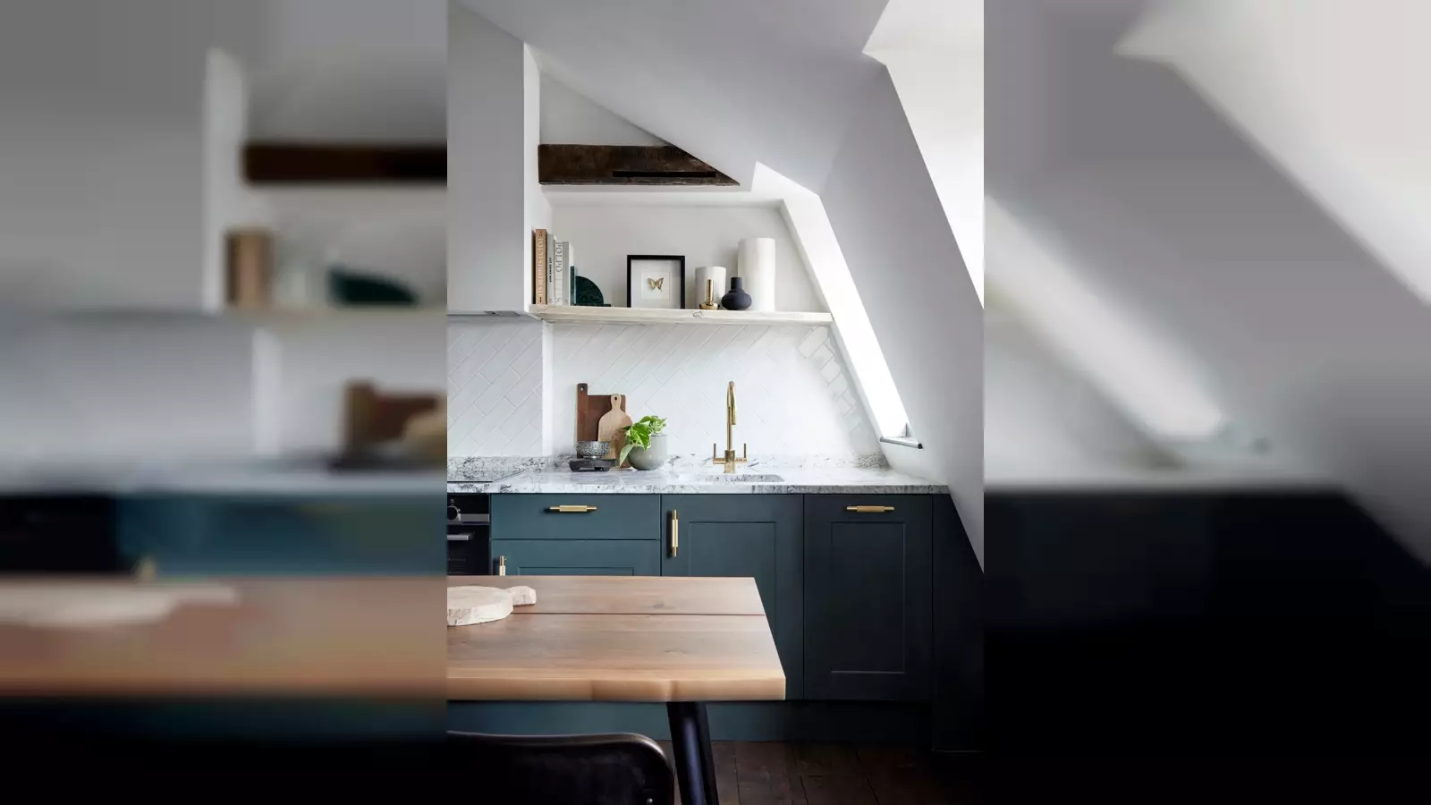 Flat Elia Mews in Greater London