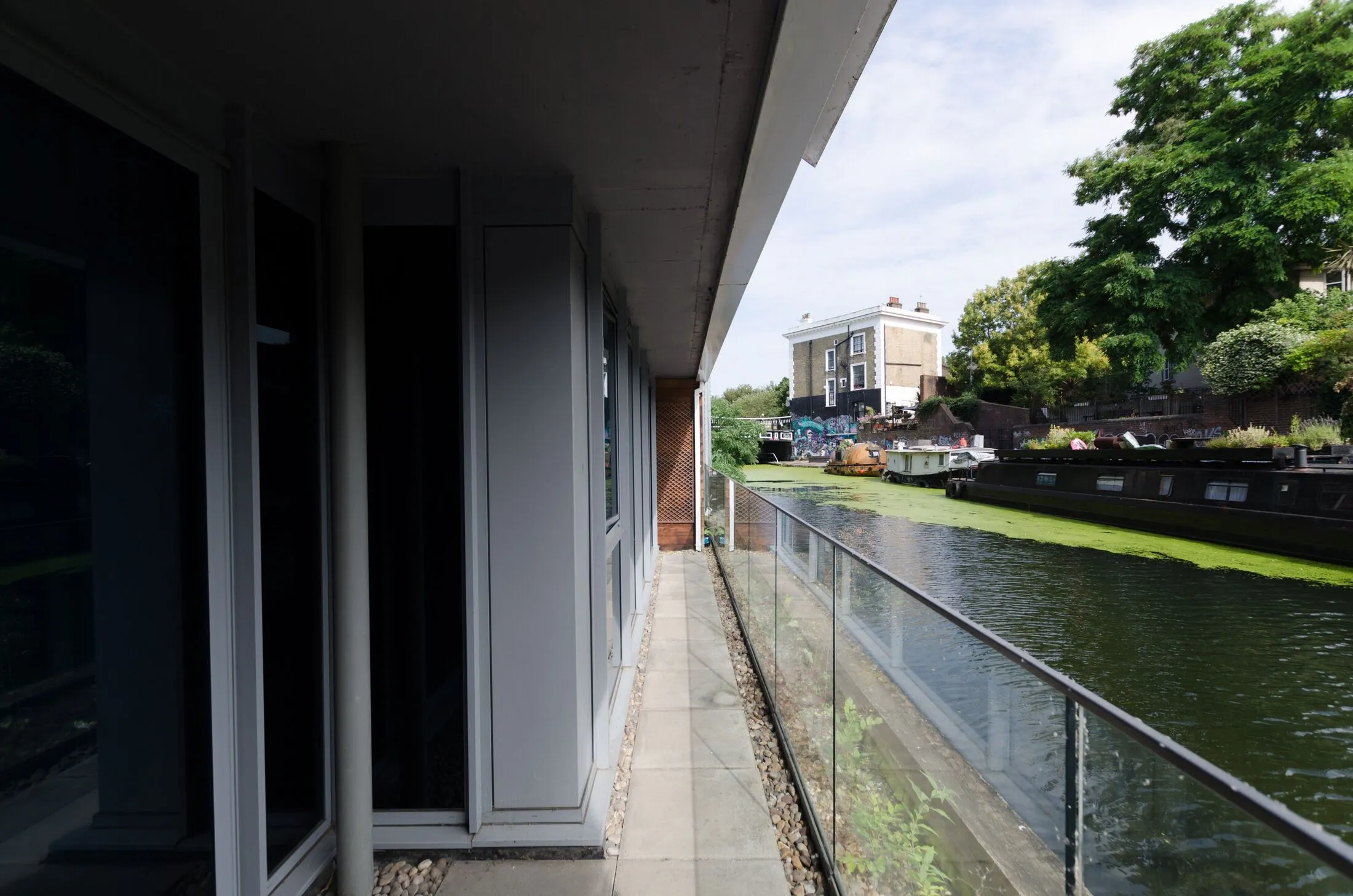 Flat Royal College Street in Greater London
