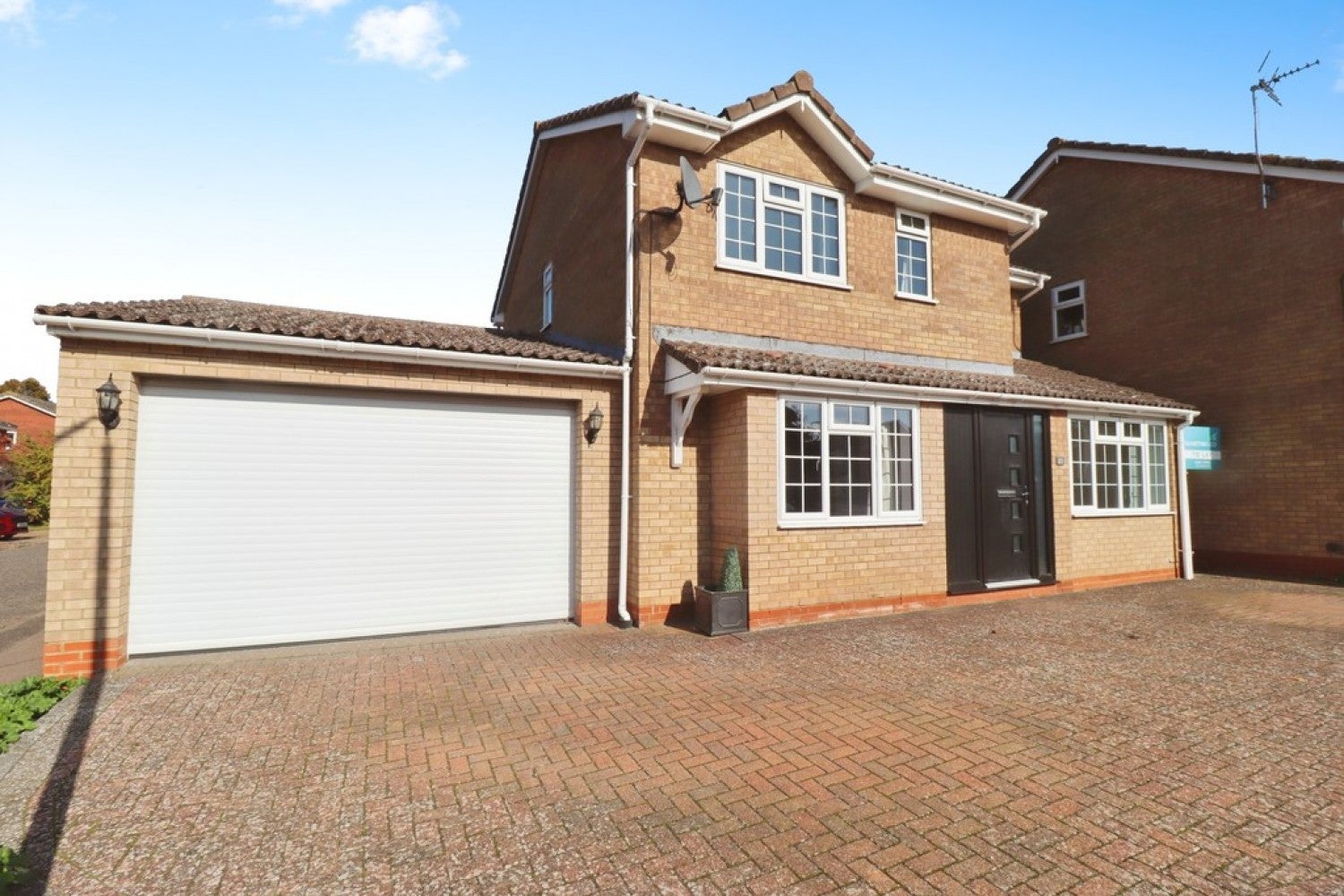 House Thomas Close in West Suffolk
