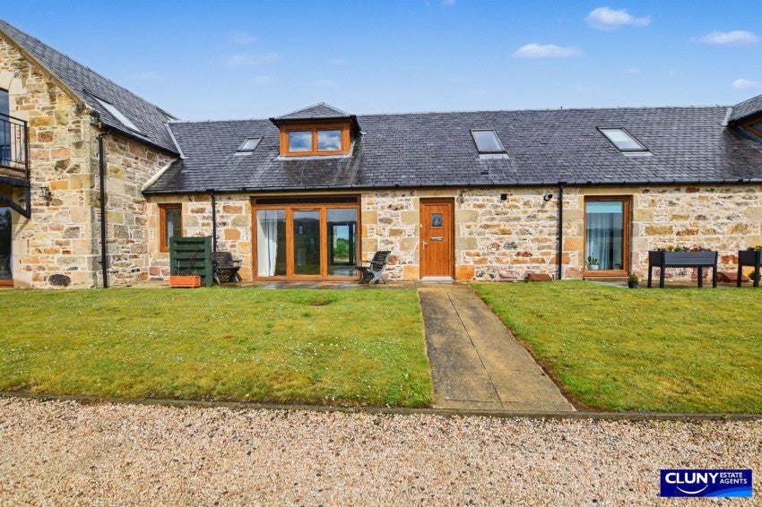 House Duffus Road in Duffus