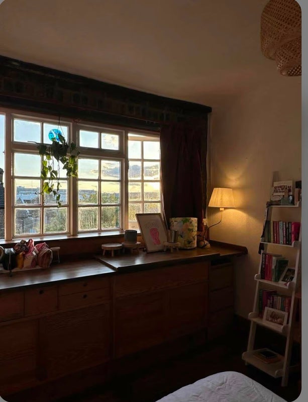 Room Highbury Park in Greater London