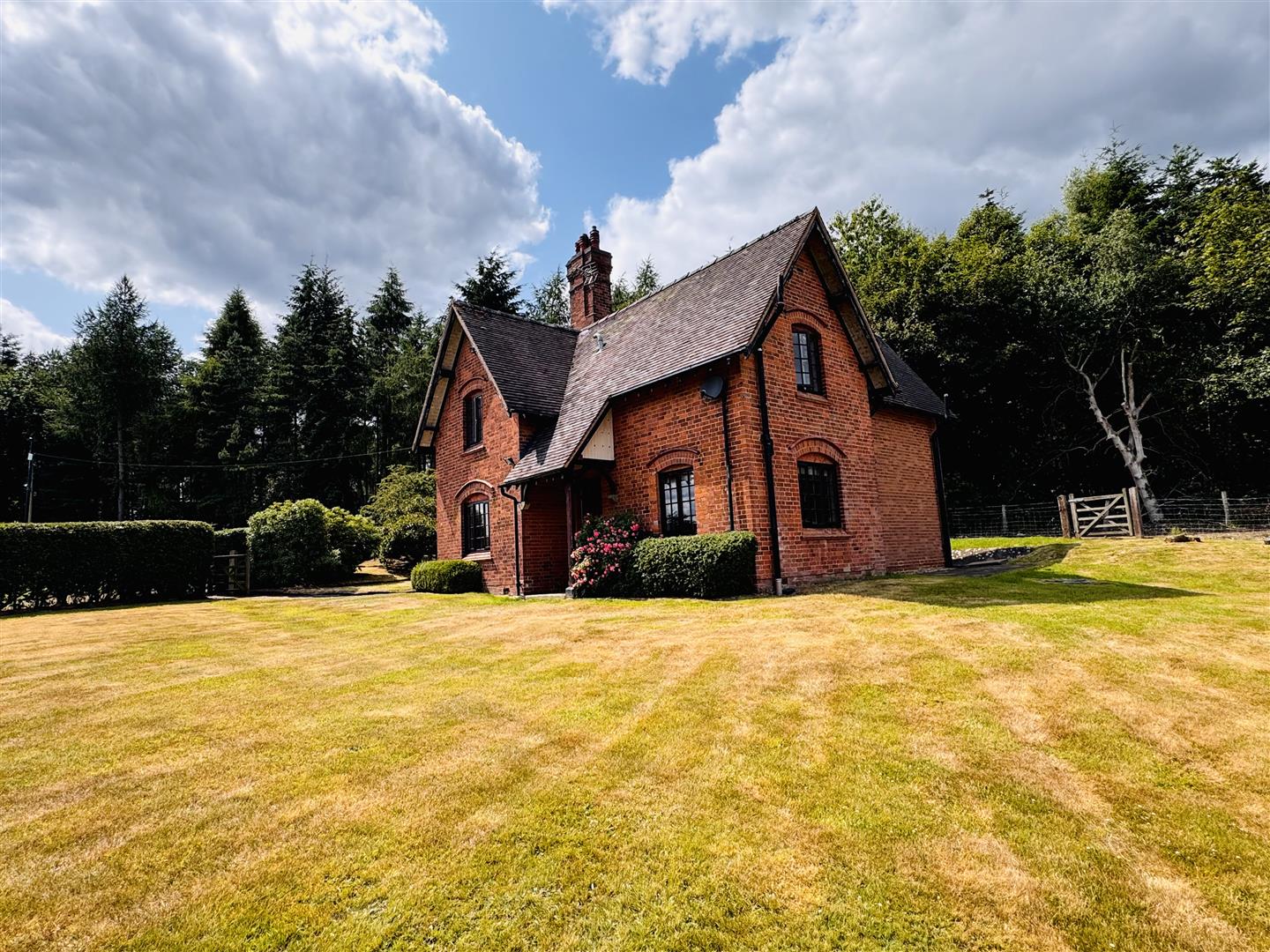 House Eccleshall Road in Eccleshall