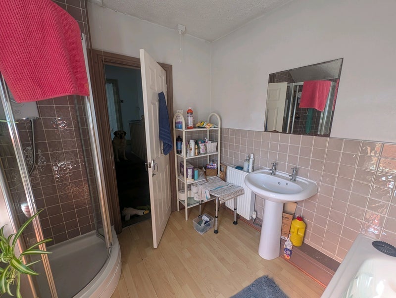 Room Chancery Lane in Cardiff