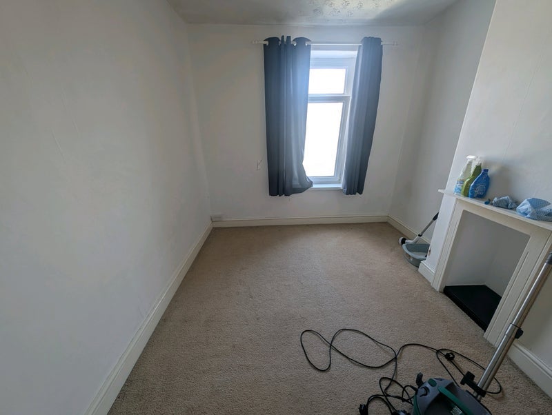 Room Chancery Lane in Cardiff