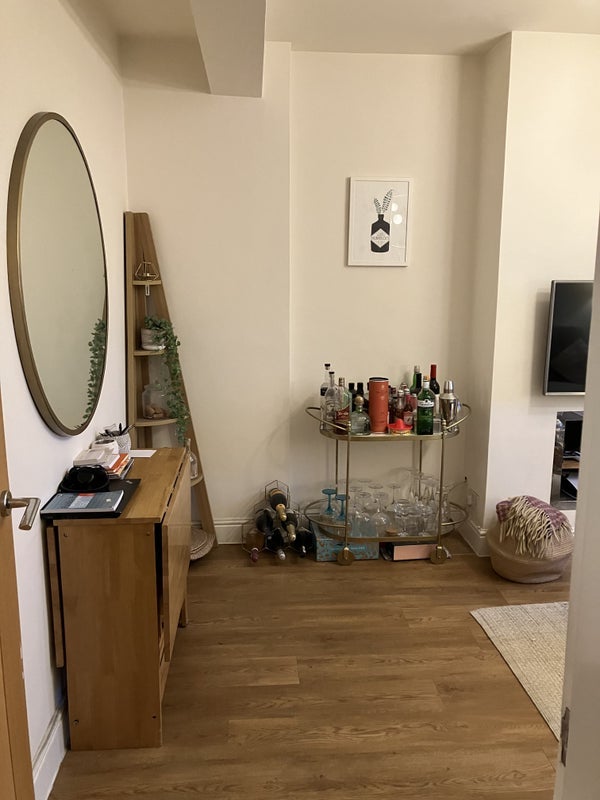 Flat Keith Grove in Greater London