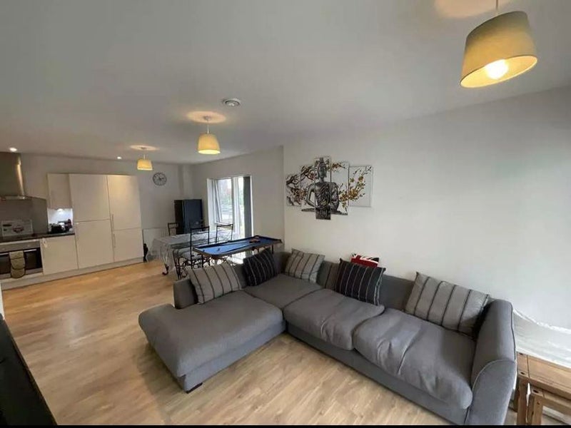 Room Magellan Boulevard in Greater London