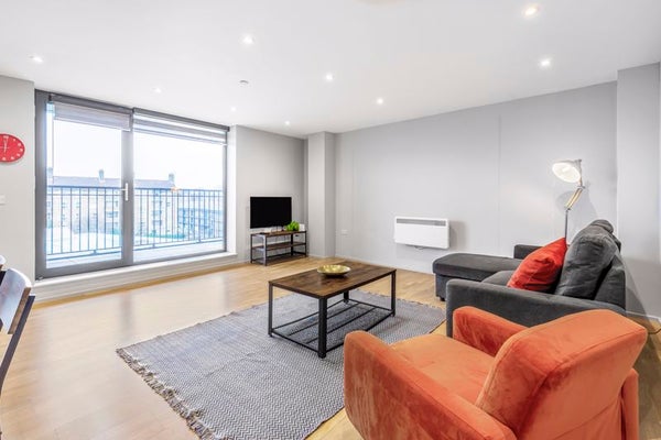 Flat Wadeson Street in London