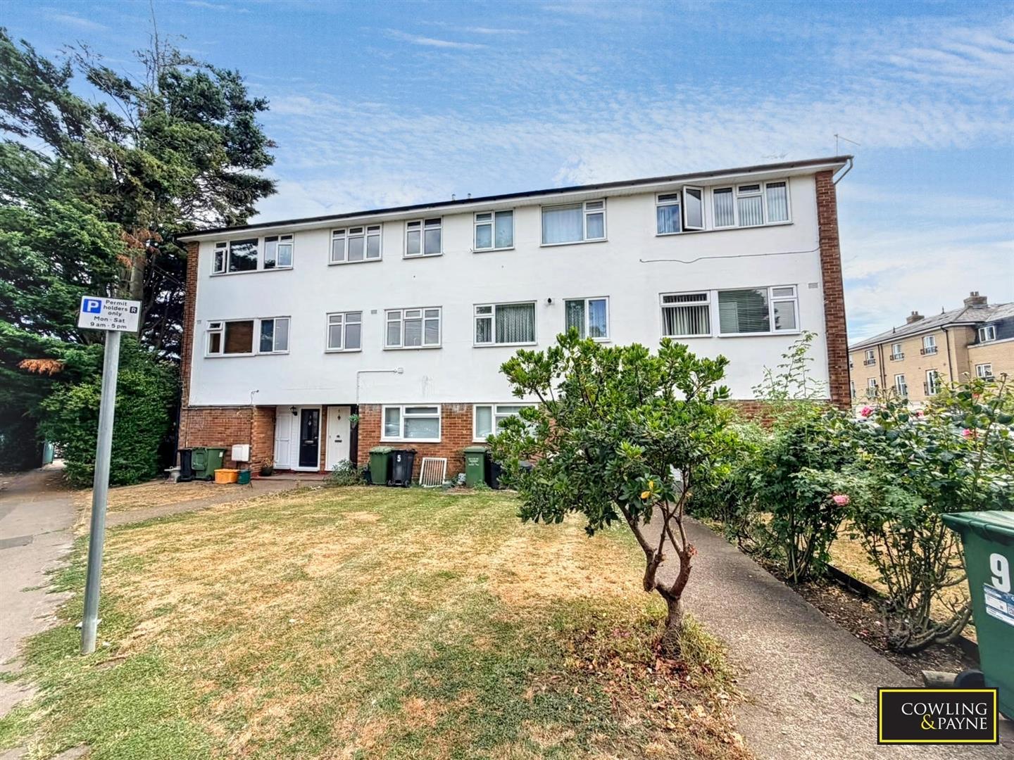 Flat Market Avenue in Wickford