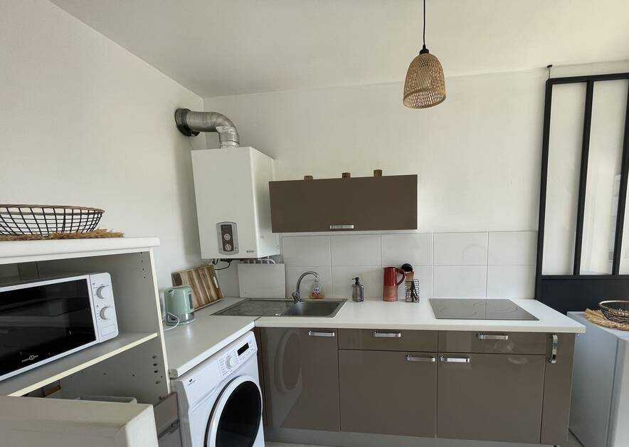 Flat 50 Rue Eugène Delacroix 56000 Vannes in Vannes