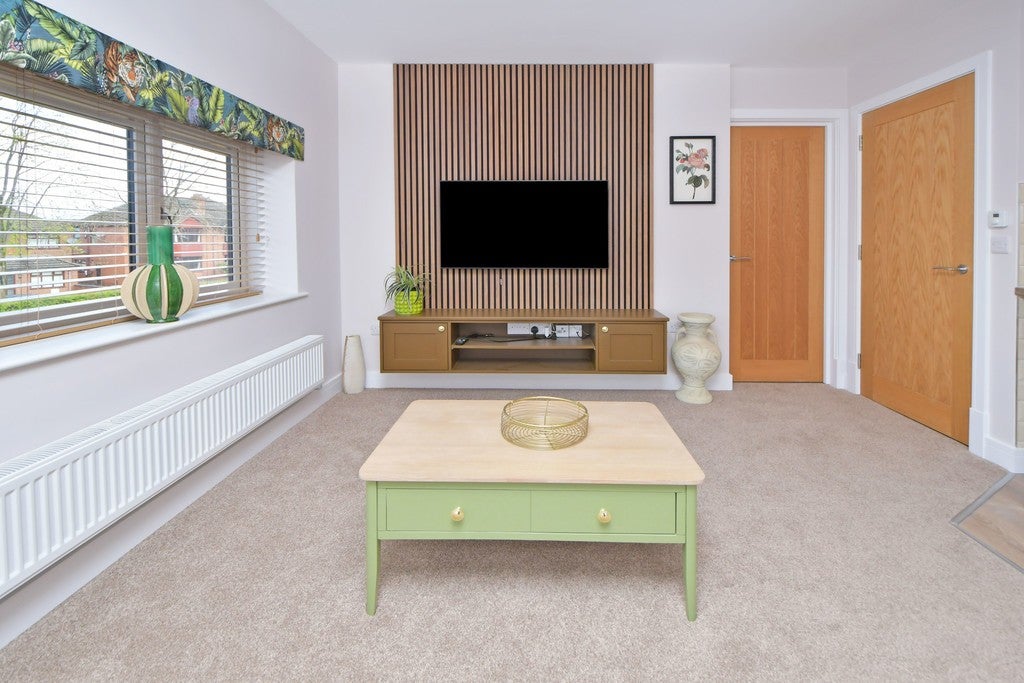 Flat Stoneyfields Avenue in Stoke-on-Trent