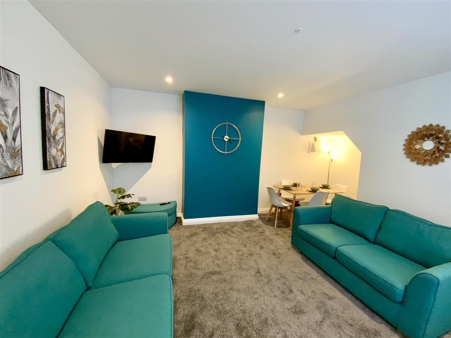 Room Pheasantford Street in Burnley