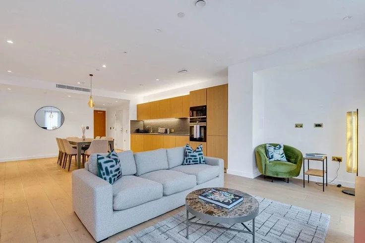 Flat Camley Street in Greater London