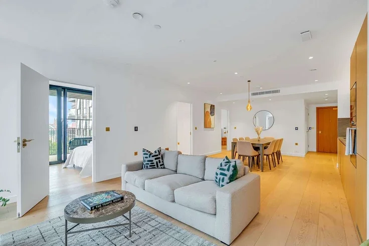 Flat Camley Street in Greater London