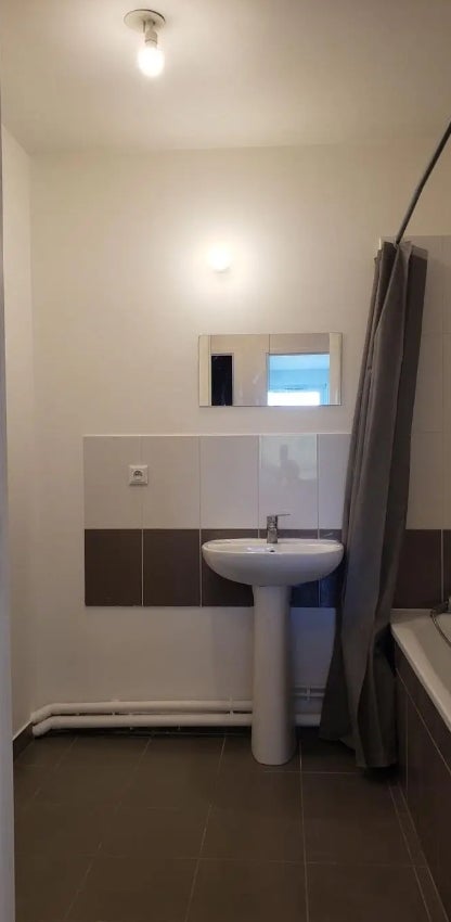 Flat Boulevard des Explorateurs in Cergy