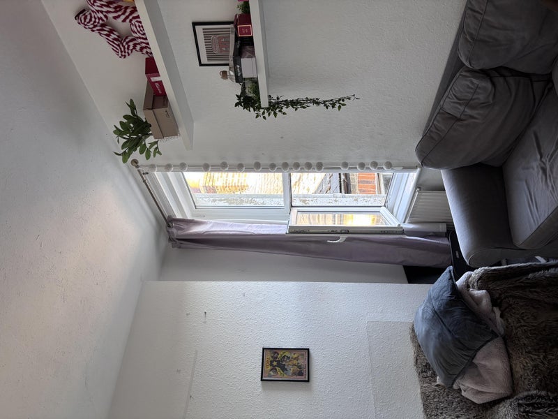 Room Arthur Road in Greater London